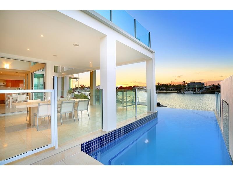 25 Mooloolah Island, Minyama QLD 4575