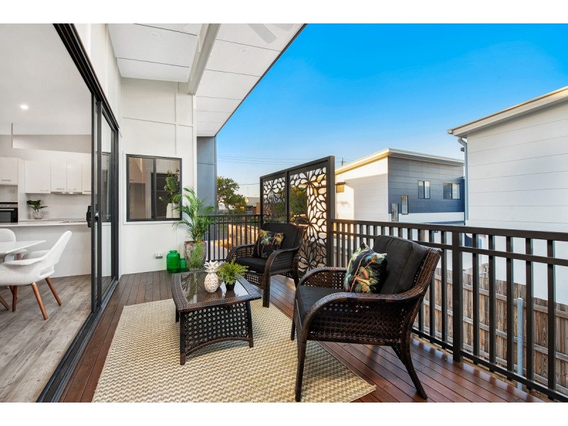 2/23  Ridge Road, Maroochydore QLD 4558