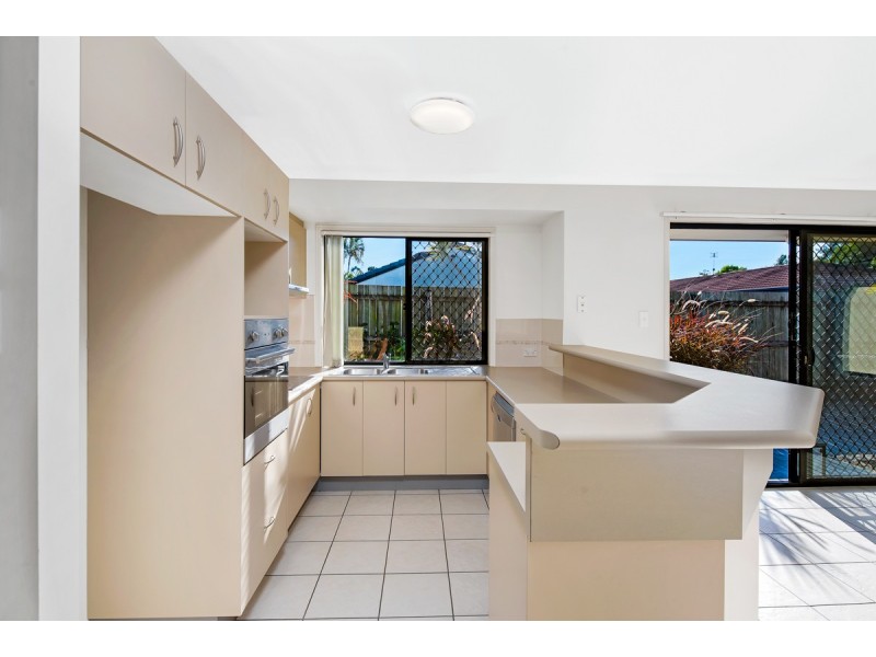 1/1 Teak Court, Mountain Creek QLD 4557