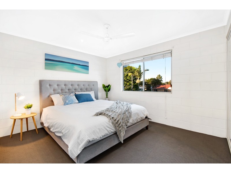 2/51 Kowonga Street, Pacific Paradise QLD 4564