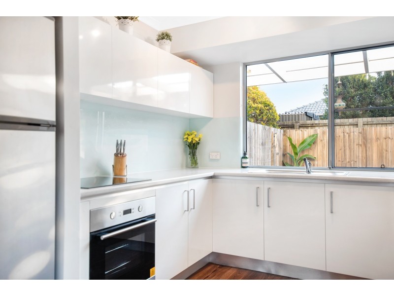 2/51 Kowonga Street, Pacific Paradise QLD 4564