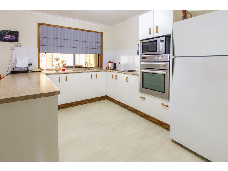 21 Hilltop Crescent, Maroochydore QLD 4558