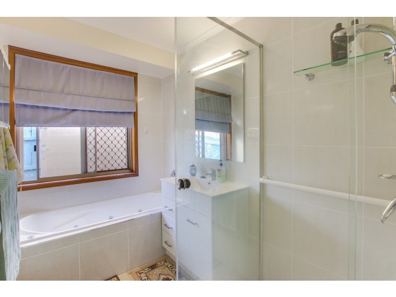 21 Hilltop Crescent, Maroochydore QLD 4558