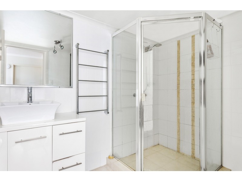 4/4  Aerodrome Road, Maroochydore QLD 4558