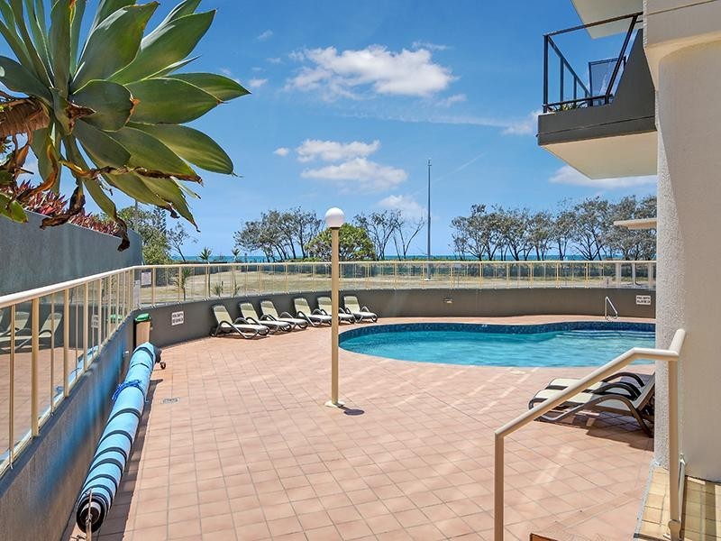 4/4  Aerodrome Road, Maroochydore QLD 4558