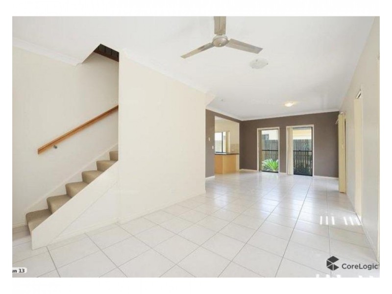 2/236 Broadwater Avenue, Maroochydore QLD 4558