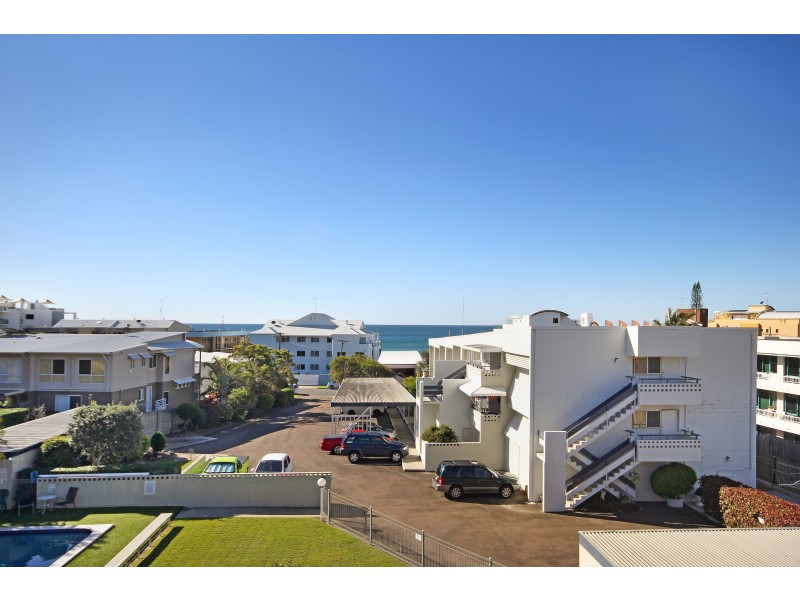 6/18  William Street, Alexandra Headland QLD 4572