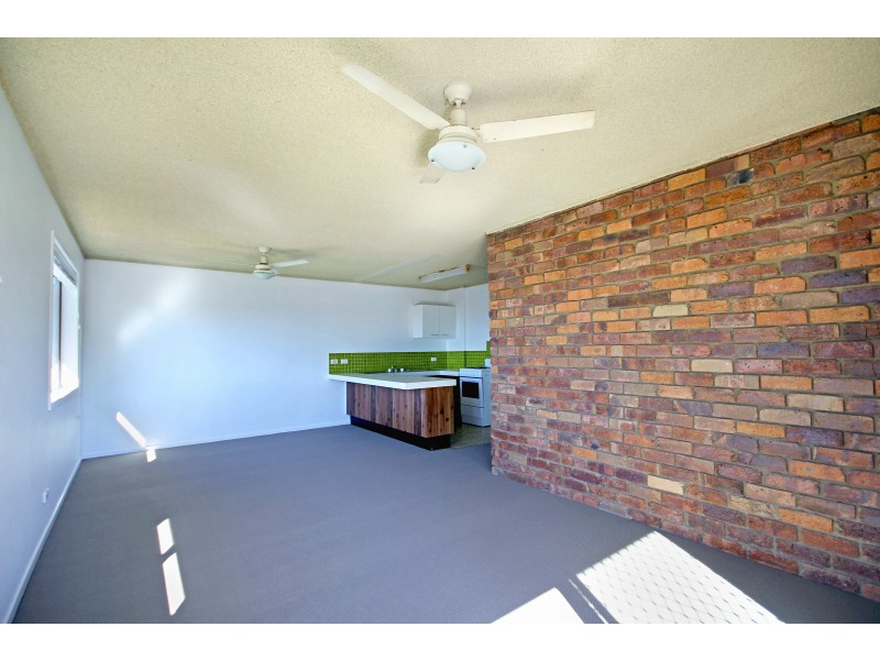 6/18  William Street, Alexandra Headland QLD 4572