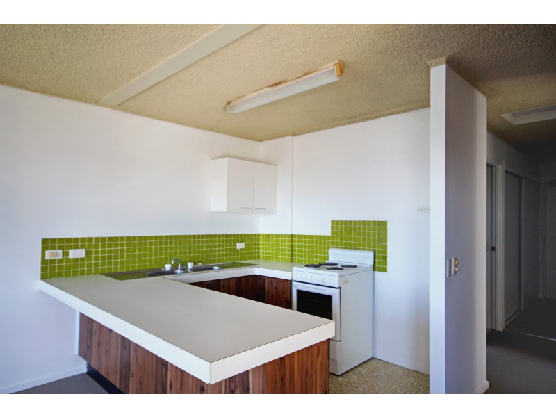 6/18  William Street, Alexandra Headland QLD 4572