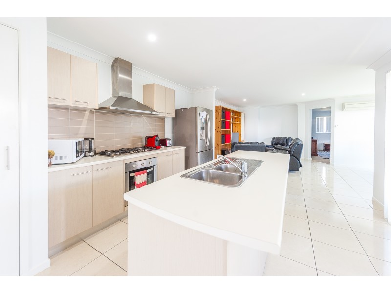 13 Tibouchina Street, Mountain Creek QLD 4557