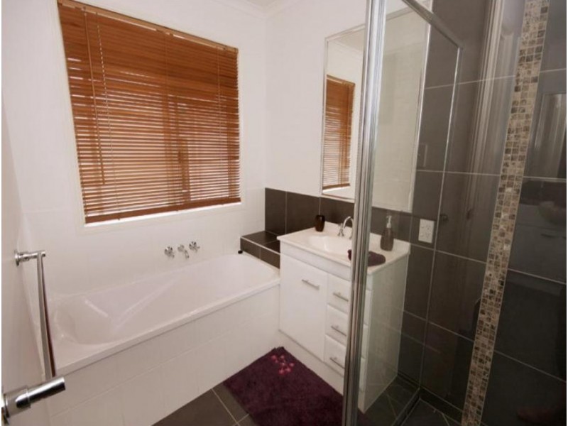 28 Quinine Crescent, Mountain Creek QLD 4557