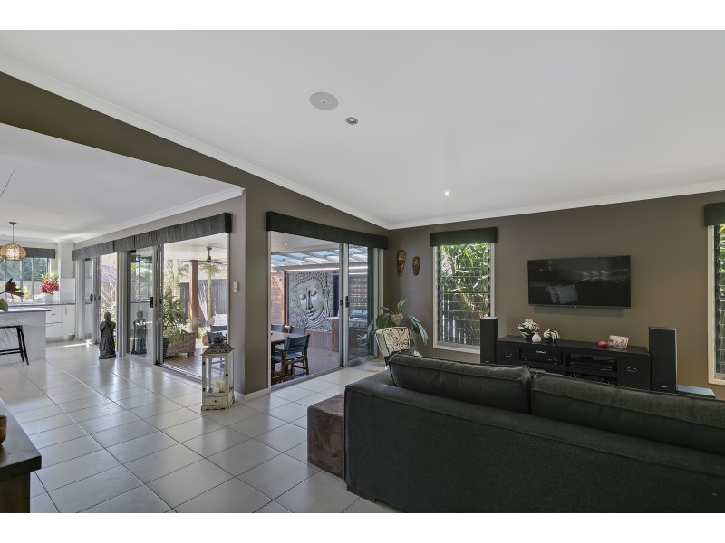 27 Pepper Tree Circuit, Maroochydore QLD 4558