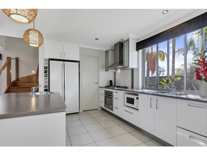 27 Pepper Tree Circuit, Maroochydore QLD 4558