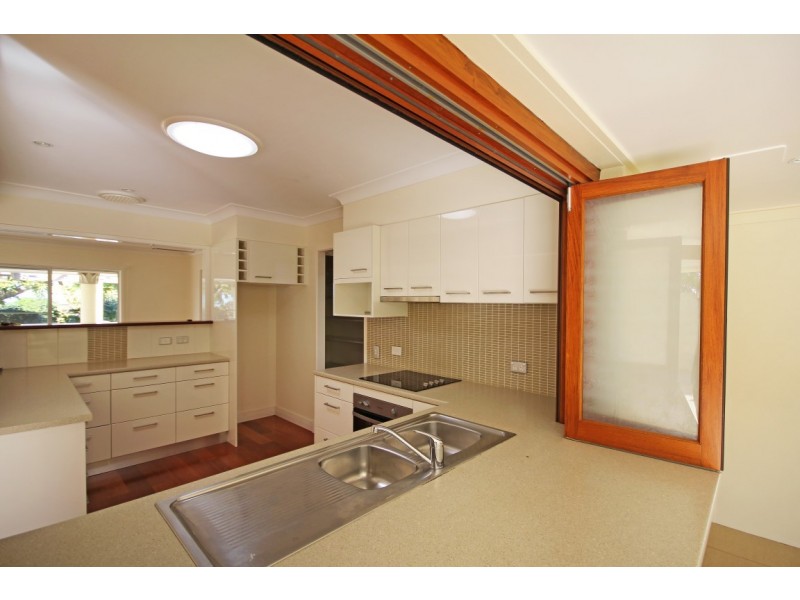 8 Monks Crescent, Buderim QLD 4556