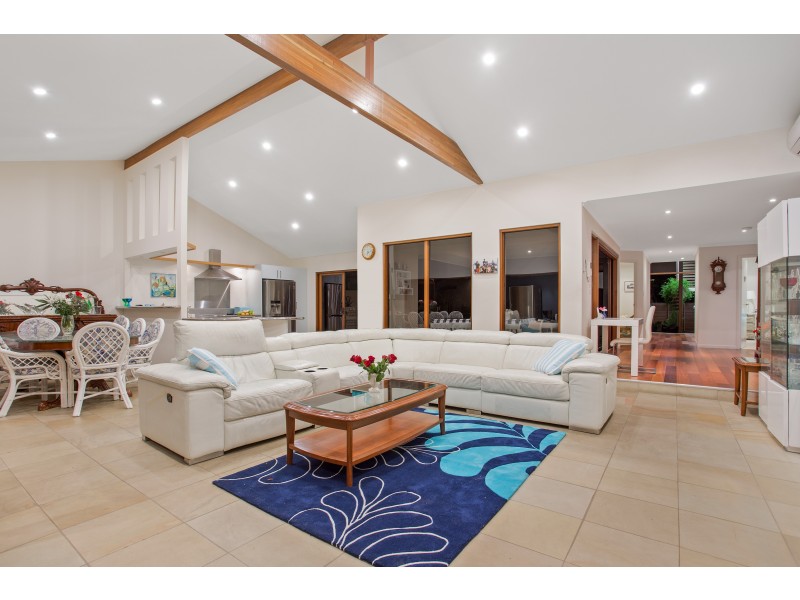 12 Jessica Boulevard, Minyama QLD 4575