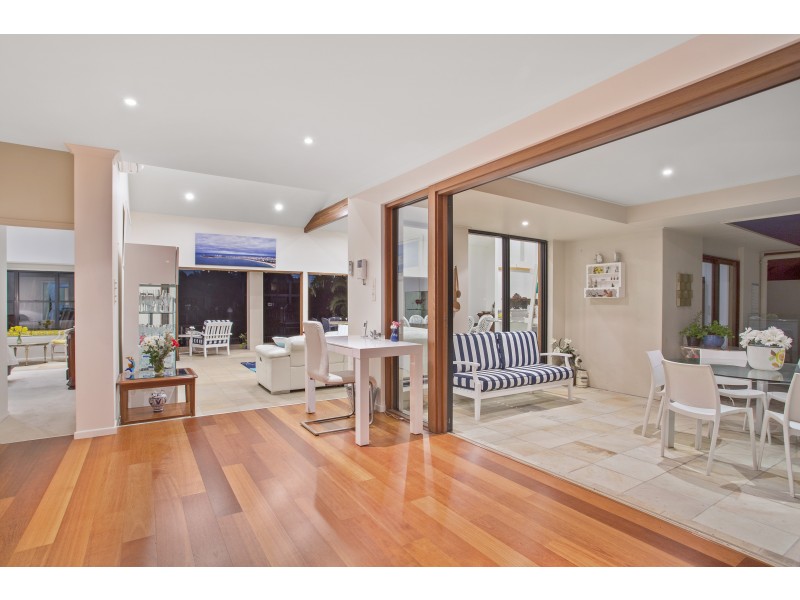 12 Jessica Boulevard, Minyama QLD 4575