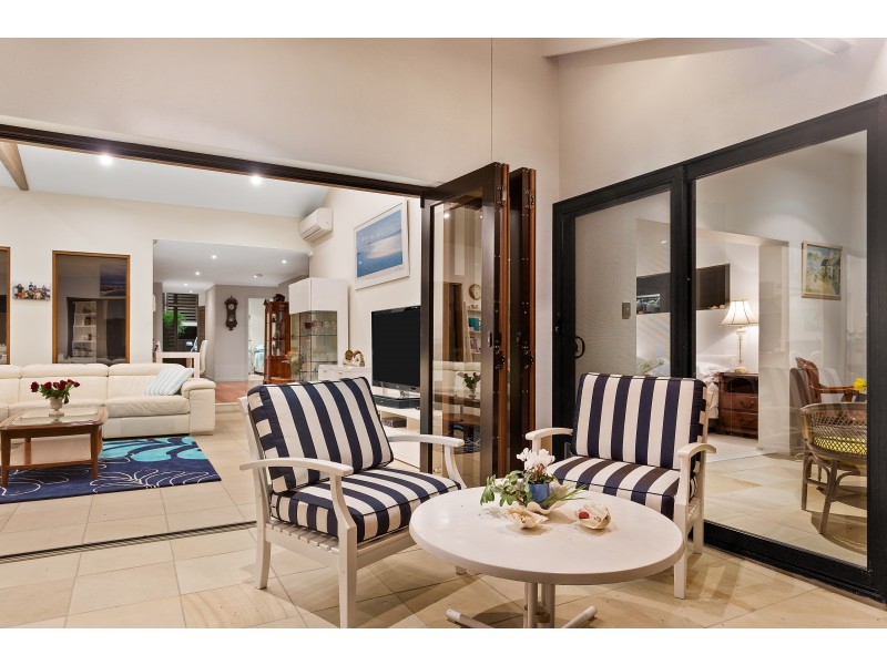 12 Jessica Boulevard, Minyama QLD 4575