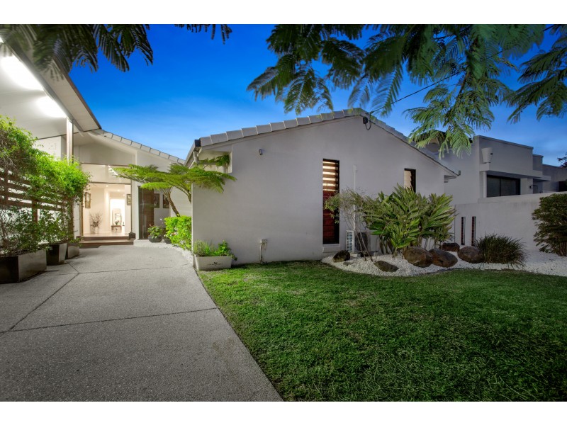 12 Jessica Boulevard, Minyama QLD 4575