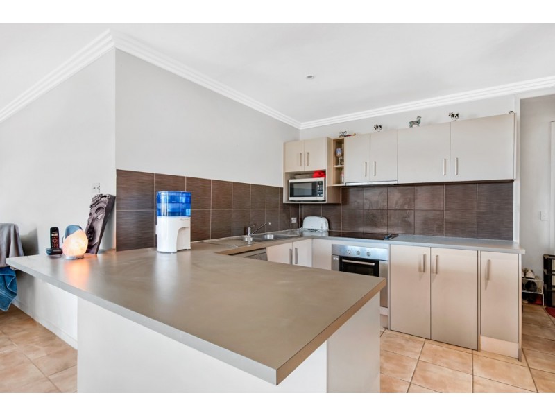 9/11 Pacific Terrace, Alexandra Headland QLD 4572