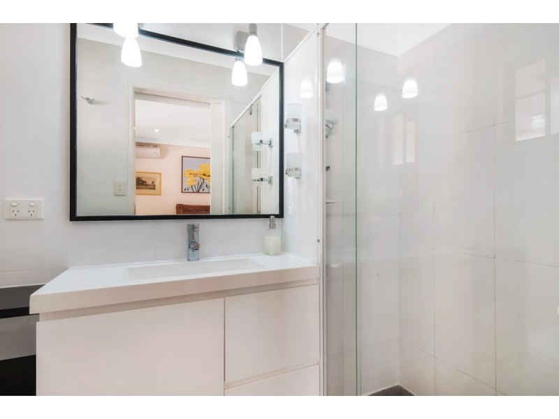 42 Nirvana Crescent, Buderim QLD 4556
