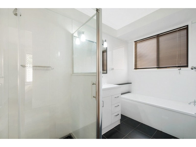 42 Nirvana Crescent, Buderim QLD 4556