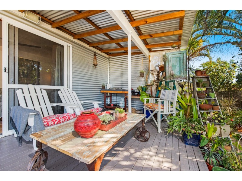 33 Ridge Road, Maroochydore QLD 4558