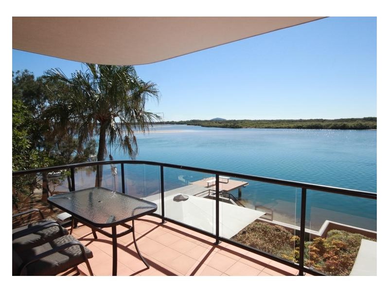 2/8-10 Wharf Street, Maroochydore QLD 4558