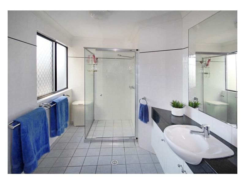 2/8-10 Wharf Street, Maroochydore QLD 4558