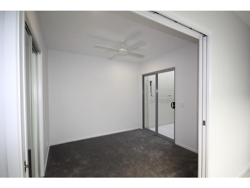 130 Sunshine Cove Way, Maroochydore QLD 4558