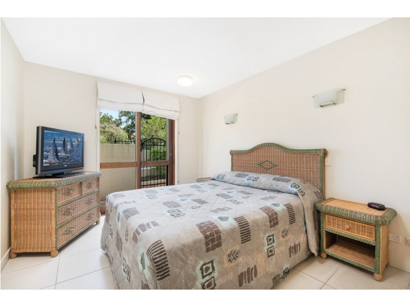 2/52 Alexandra Parade, Maroochydore QLD 4558