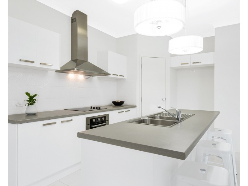 14  Cape Street, Birtinya QLD 4575