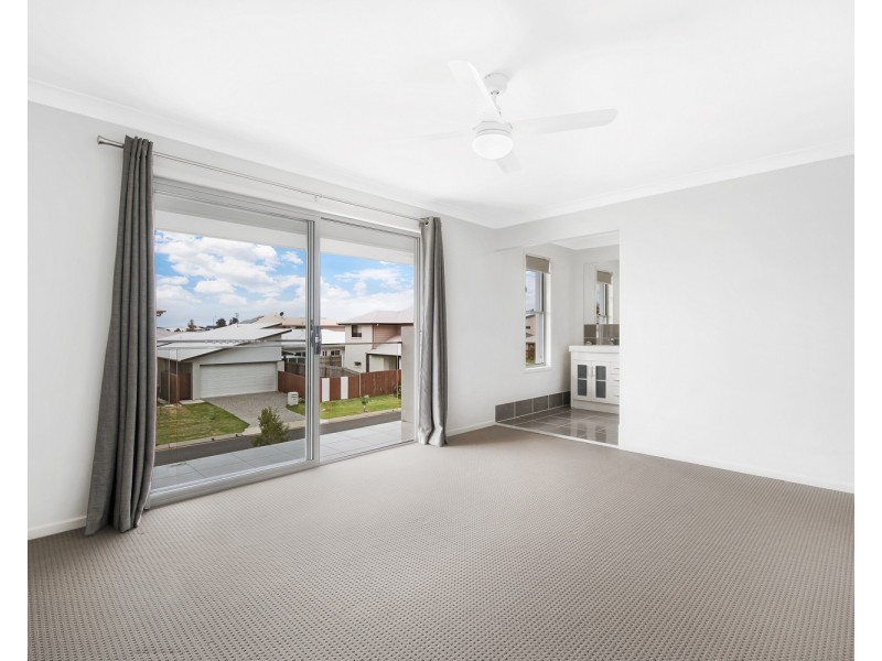 14  Cape Street, Birtinya QLD 4575