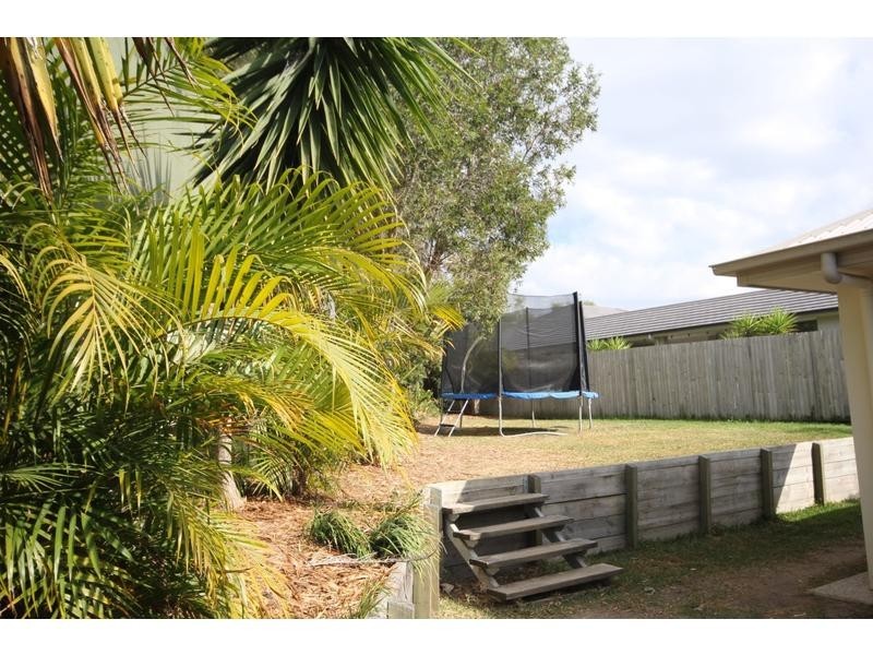 25 Lark Circuit, Mountain Creek QLD 4557