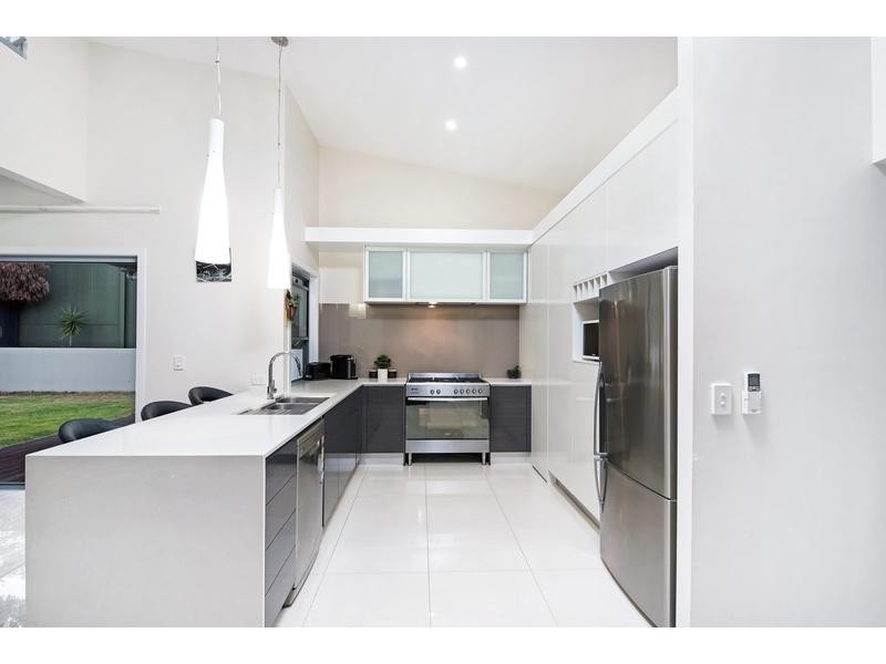 31 Galah Place, Mountain Creek QLD 4557