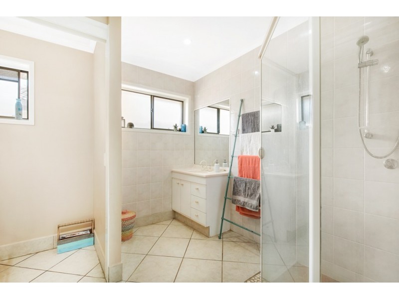 138 Goonawarra Drive, Mooloolaba QLD 4557