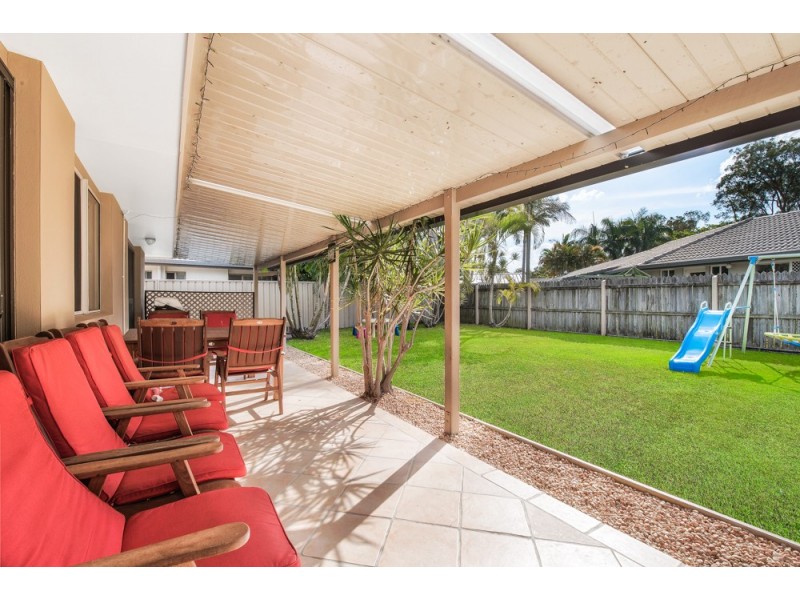 138 Goonawarra Drive, Mooloolaba QLD 4557
