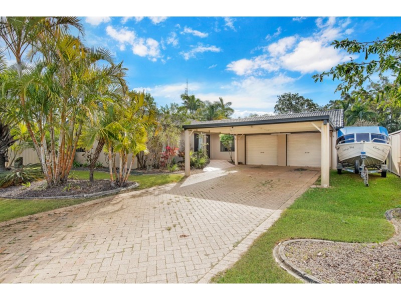 138 Goonawarra Drive, Mooloolaba QLD 4557