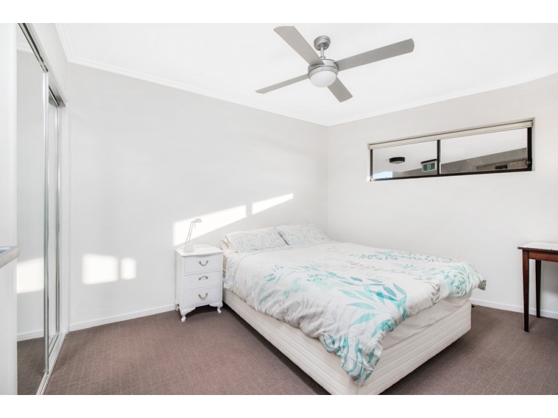 135/21 Innovation Parkway, Birtinya QLD 4575