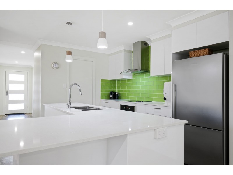 12  Sweet Water Street, Woombye QLD 4559