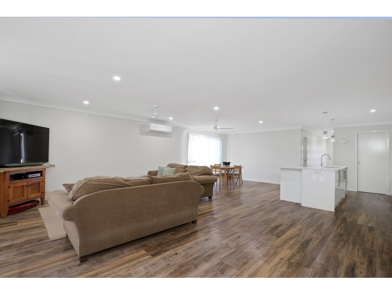 12  Sweet Water Street, Woombye QLD 4559