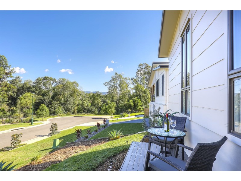 12  Sweet Water Street, Woombye QLD 4559