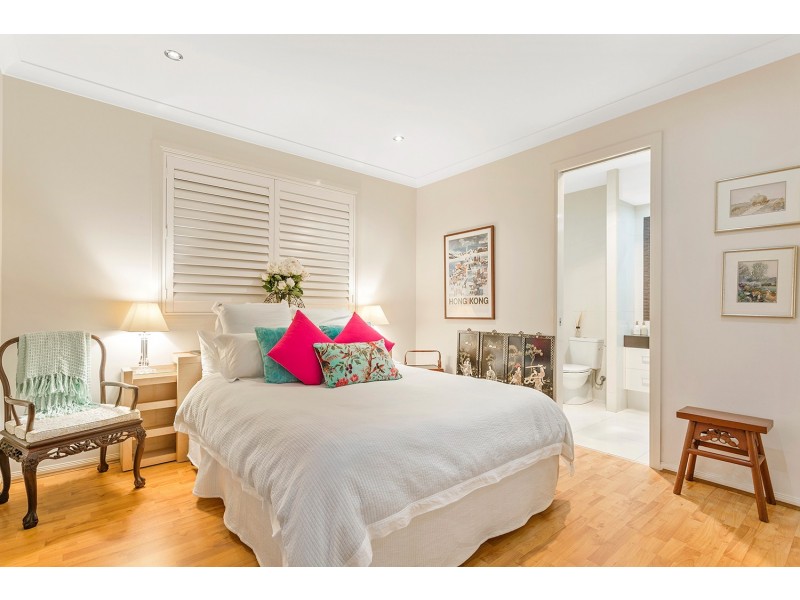 10 Springbrook Grove, Buderim QLD 4556