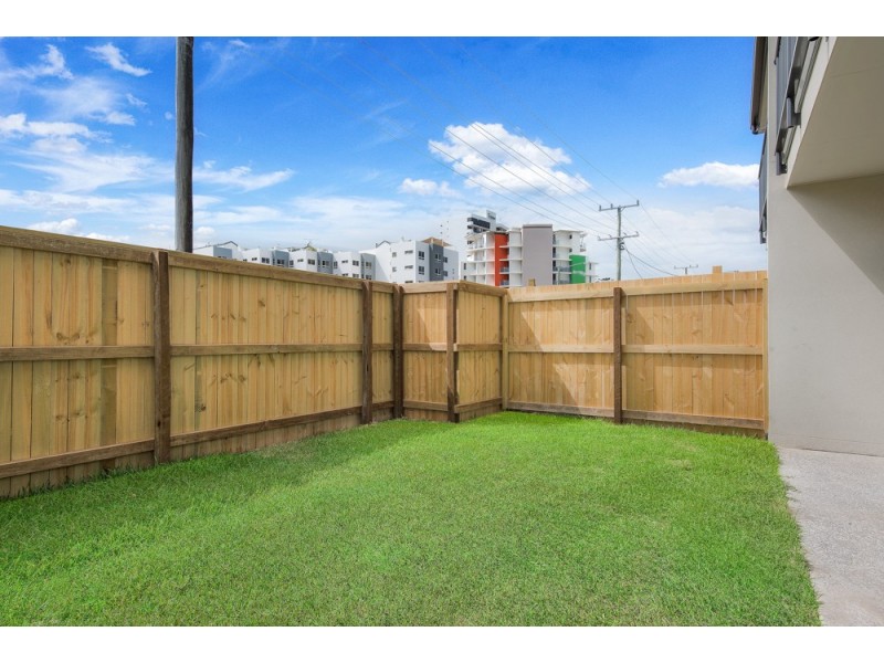 27/81-87 Duporth Avenue, Maroochydore QLD 4558