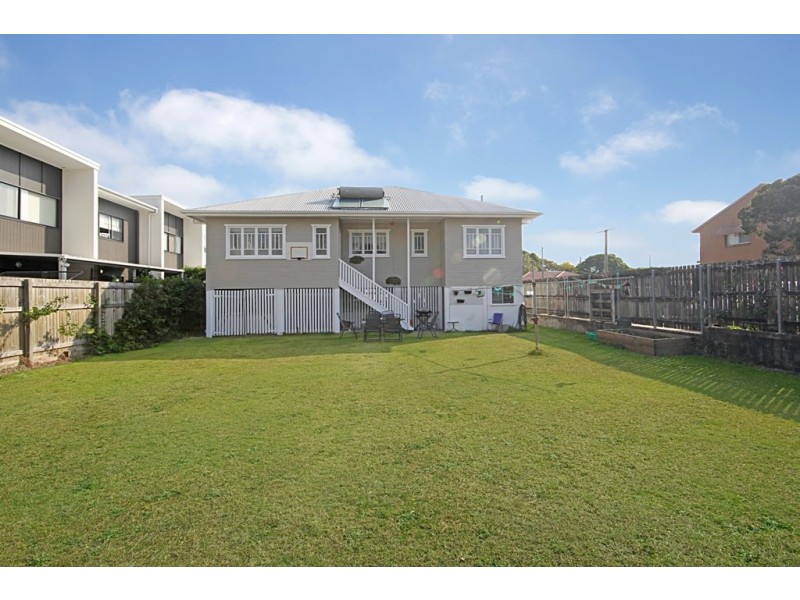 64 Anzac Avenue, Maroochydore QLD 4558