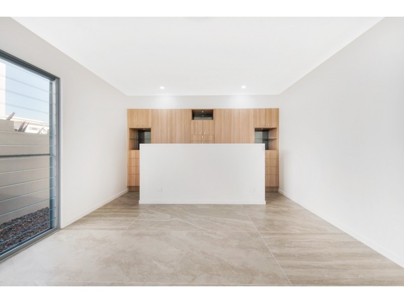 14  Tamborine Close, Mountain Creek QLD 4557