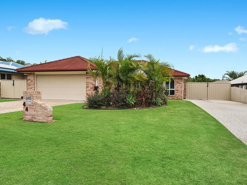 44 Bellevue Drive, Little Mountain QLD 4551