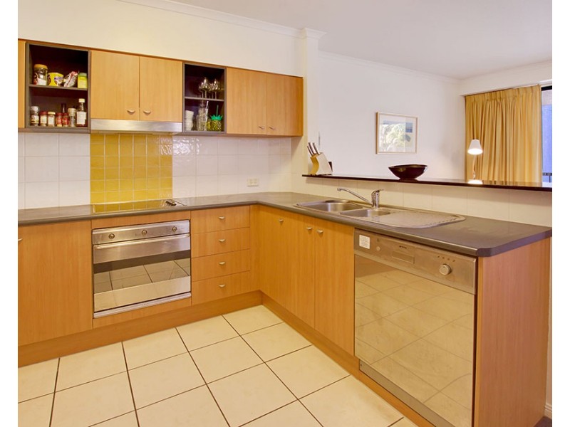 220/102 Alexandra Parade, Alexandra Headland QLD 4572