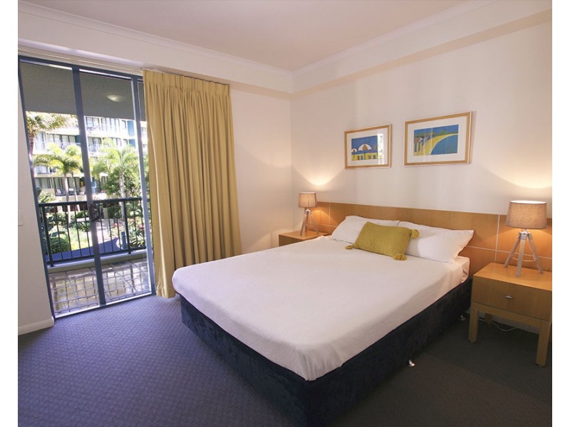 220/102 Alexandra Parade, Alexandra Headland QLD 4572