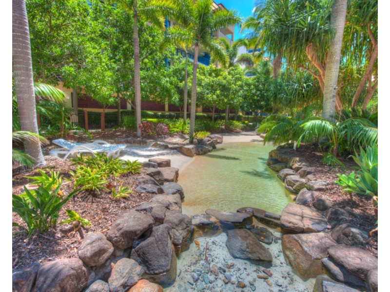 220/102 Alexandra Parade, Alexandra Headland QLD 4572