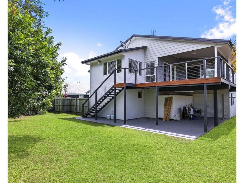 16 Marawa Drive, Parrearra QLD 4575